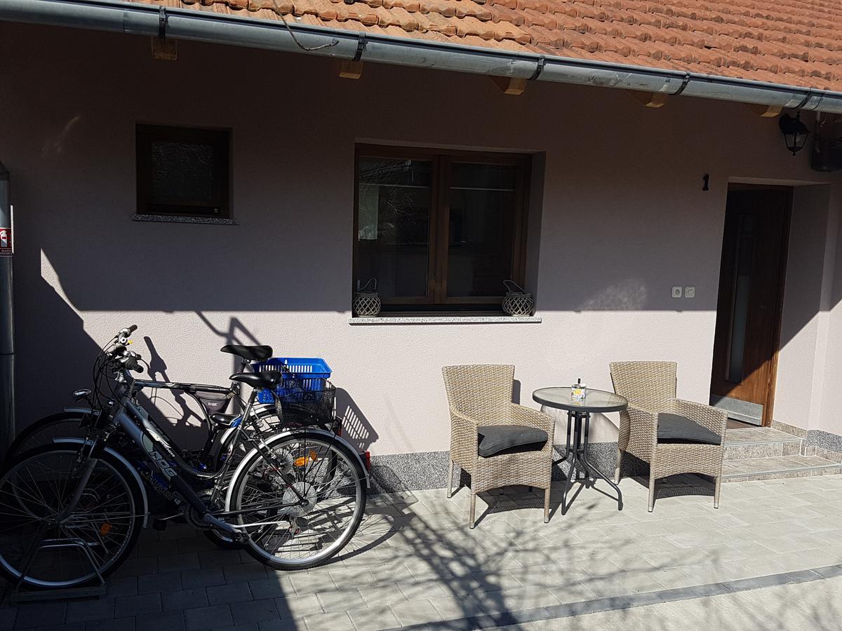 NunaNina apartmani Pozega Exterior foto